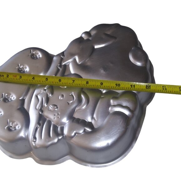 VTG Strawberry Shortcake Wilton Aluminum Cake Mold Pan - Picture 6 of 7